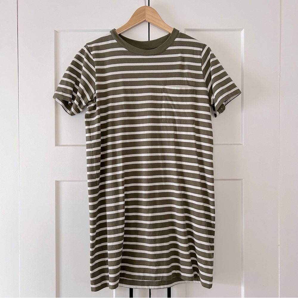 Everlane The Organic Cotton Weekend Tee Dress
